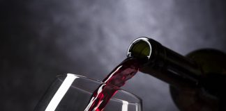 E-commerce brasileiro de vinhos completa dez anos E-commerce brasileiro de vinhos completa dez anos