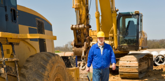 Pesquisas preveem crescimento de vendas de equipamentos de linha amarela em 2023