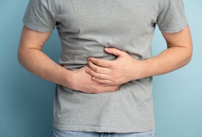 Síndrome do Intestino Irritável é um distúrbio crônico que atinge o intestino Síndrome do Intestino Irritável é um distúrbio crônico que atinge o intestino