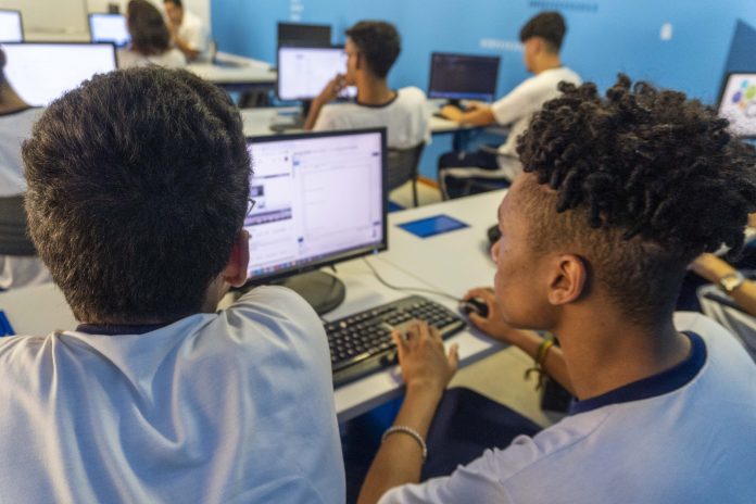 CEAP abre processo seletivo para cursos técnicos gratuitos CEAP abre processo seletivo para cursos técnicos gratuitos