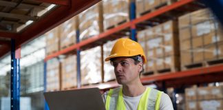 Treinamento de PCP gratuito é dado para trabalhadores da indústria e gestores Treinamento de PCP gratuito é dado para trabalhadores da indústria e gestores