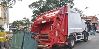 Coleta mecanizada melhora a qualidade de vida no trabalho dos coletores de lixo Coleta mecanizada melhora a qualidade de vida no trabalho dos coletores de lixo