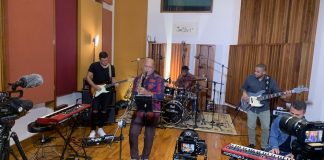 Saxofonista Angelo Torres apresenta show AT JAZZ Music em turnê pelo Brasil