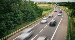 Estudo aponta dez estados com mais ocorrências de excessos de velocidade Estudo aponta dez estados com mais ocorrências de excessos de velocidade