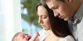 Pais só voltam a dormir bem depois dos 6 anos da criança