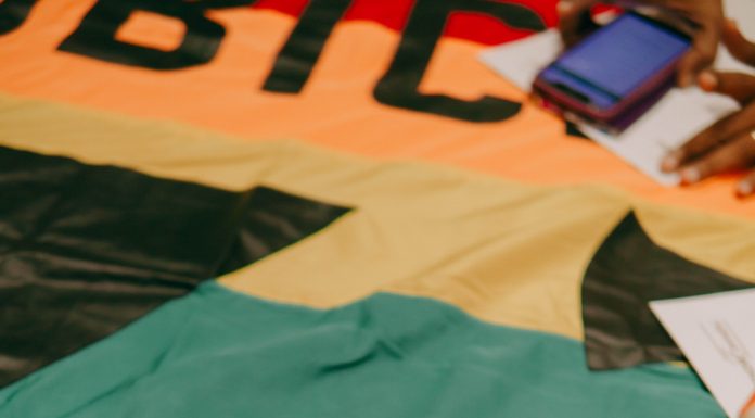 ELAS+ lança 7ª edição do edital Mulheres em Movimento ELAS+ lança 7ª edição do edital Mulheres em Movimento