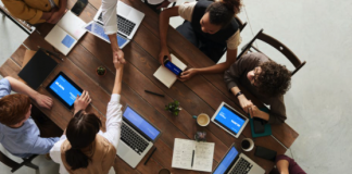 Softwares podem ser relevantes para o sucesso de uma empresa Softwares podem ser relevantes para o sucesso de uma empresa