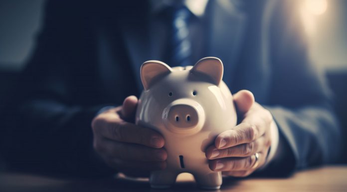 Antecipação do 13º beneficia 30 milhões de segurados do INSS