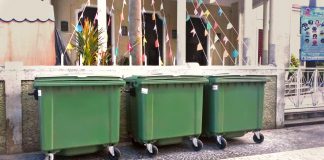 Descarte indevido de resíduos amplia riscos de enchentes e alagamentos Descarte indevido de resíduos amplia riscos de enchentes e alagamentos