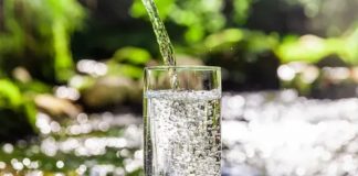 Água tratada: volume grande ainda é perdido ou desperdiçado