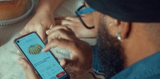 Frete grátis e compras em grupo conquistam consumidores Frete grátis e compras em grupo conquistam consumidores