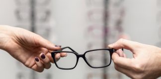 Mercado de óticas cresce se torna atraente para investidores