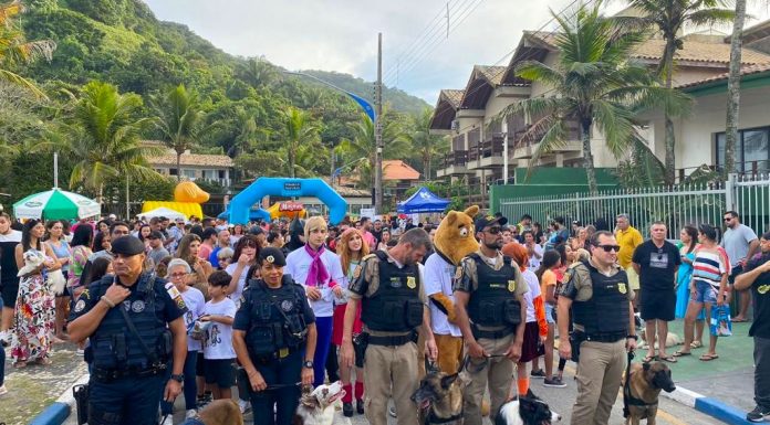 Cãominhada ISTV Pet House atraiu 6 mil tutores ao Guarujá Cãominhada ISTV Pet House atraiu 6 mil tutores ao Guarujá