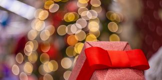 Dia dos Namorados promete movimentar mais de R$ 23 bilhões Dia dos Namorados promete movimentar mais de R$ 23 bilhões