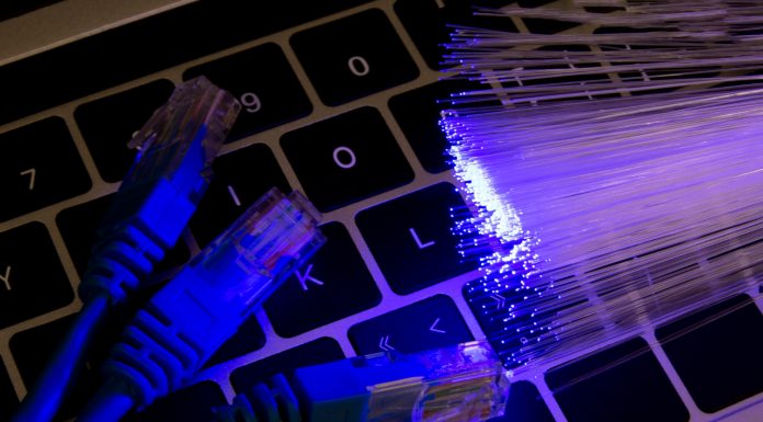 Internet: 72% usam cabo ou fibra óptica na região Sul