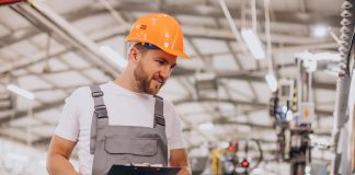 Gestores afirmam que manutenção industrial precisa melhorar Gestores afirmam que manutenção industrial precisa melhorar