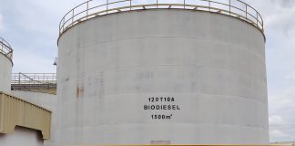 Biodiesel vai gerar cerca de R$ 4 bilhões de investimentos Biodiesel vai gerar cerca de R$ 4 bilhões de investimentos