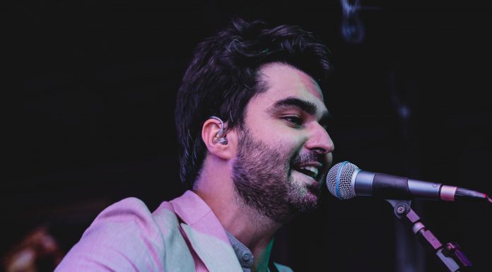 Victor Canella leva o folk rock para o Forró da Lua Cheia 2023 Victor Canella leva o folk rock para o Forró da Lua Cheia 2023