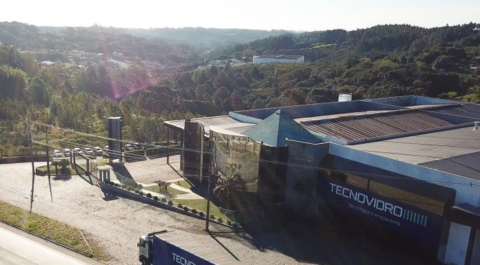Tecnovidro investe R$ 20 milhões para entrar em novo mercado Tecnovidro investe R$ 20 milhões para entrar em novo mercado
