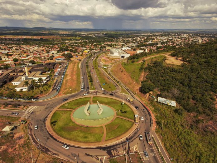 Censo aponta tendências de queda na população Censo aponta tendências de queda na população
