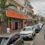 Botucatu: Casal armado assalta loja de cosméticos e polícia trabalha para capturar os criminosos