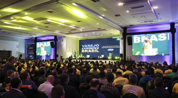 Evento reúne profissionais do varejo nacional