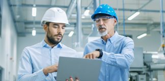 Confiança da indústria volta a subir após três meses de queda Confiança da indústria volta a subir após três meses de queda