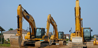 Exportação de máquinas e equipamentos cai 20,8% em abril Exportação de máquinas e equipamentos cai 20,8% em abril