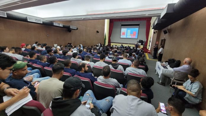 Fabricante de fios e cabos de Itu/SP capacita estudantes da área de elétrica Fabricante de fios e cabos de Itu/SP capacita estudantes da área de elétrica