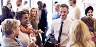 Assessoria financeira sedia evento para apresentar parceiros