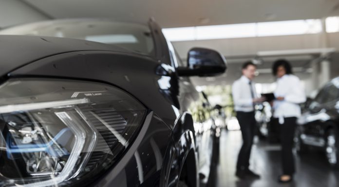 Auto: imersão aborda técnicas de vendas e gestão para lojas