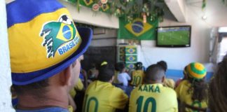 Repartições públicas têm horário especial em dias de jogo da seleção brasileira Repartições públicas têm horário especial em dias de jogo da seleção brasileira