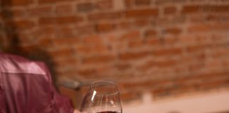 Evino lança termômetro contador e quer encher 5 milhões de taças neste inverno