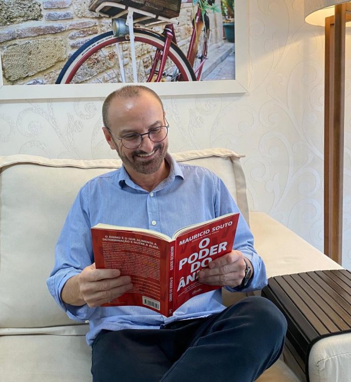 Livro aborda o papel do ânimo para superar as adversidades Livro aborda o papel do ânimo para superar as adversidades