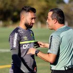 Botucatuense Clayson é anunciado, novamente, pelo Cuiabá, após passagens pela Arábia e Japão