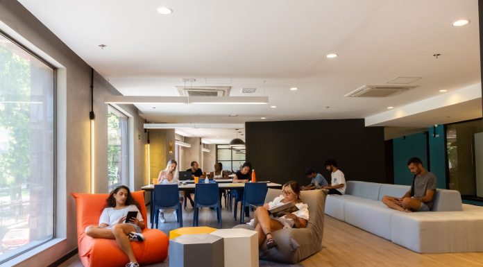 Jovens mudam de cidade para fazer curso superior