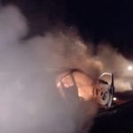 Botucatu: Carro fica destruído após incêndio na Rondon