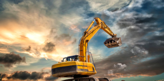 Setor de máquinas e equipamentos têm queda acumulada de 7,3%