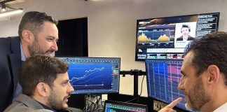 Cresce o número de brasileiros que conseguem economizar e investem, diz pesquisa