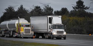 STF favorece caminhoneiros que não receberam vale-pedágio STF favorece caminhoneiros que não receberam vale-pedágio