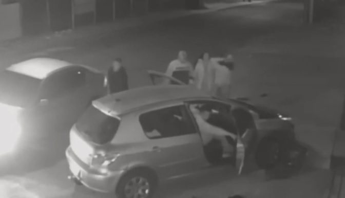 Botucatu: Vídeo mostra garota sendo espancada após acidente de carro; Assista