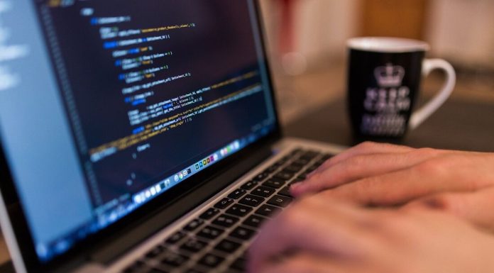 TNT e SoulCode Academy formam mais de 1.500 alunos no Brasil