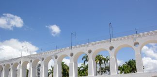 Livro resgata costumes sociais do século XX no Brasil Livro resgata costumes sociais do século XX no Brasil