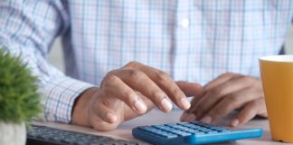 Receita notifica mais de 1,2 milhão de MPEs endividadas Receita notifica mais de 1,2 milhão de MPEs endividadas