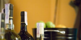 Evino investe em clube de assinaturas de vinhos