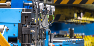 Máquinas na indústria estão fora do ciclo de vida