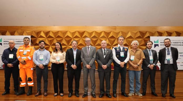 CBMINA reúne acadêmicos e pesquisadores para debater os desafios da mineração
