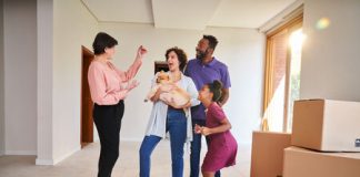 Compre & Alugue Agora celebra crescimento de 130% de usuários