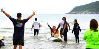 Evento "Praia Inclusiva" reuniu 90 PCDs na cidade do Guarujá
