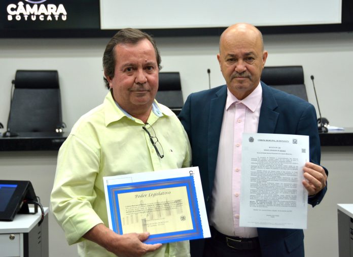 384416524-721732729989698-496872347460222474-n